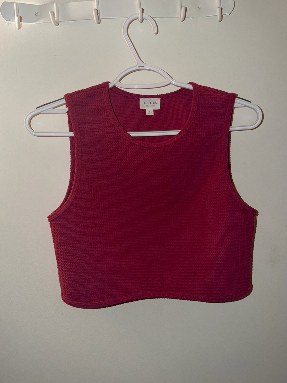 Le Lis Burgundy Sleeveless Crop Tank Top